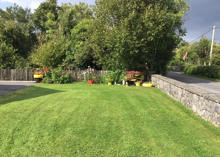 לינה וארוחת בוקר Blakehill House 5*