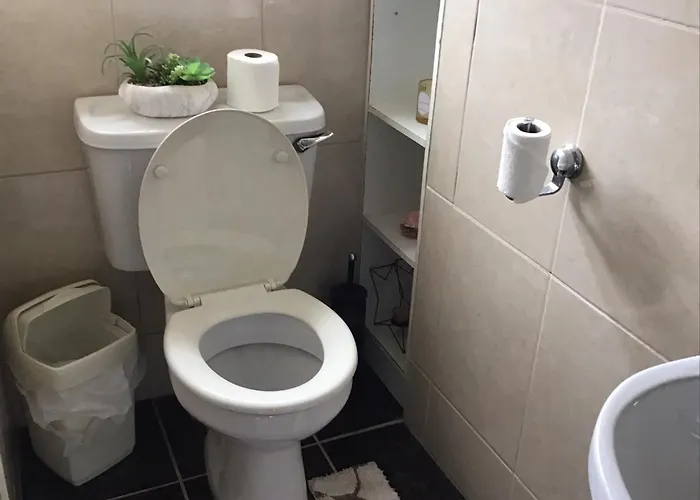 Blakehill House לינה וארוחת בוקר קונג