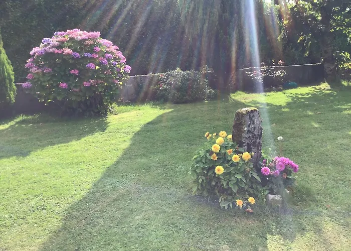 לינה וארוחת בוקר Blakehill House קונג