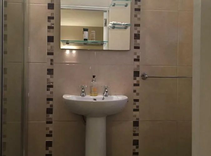 Blakehill House לינה וארוחת בוקר 5*